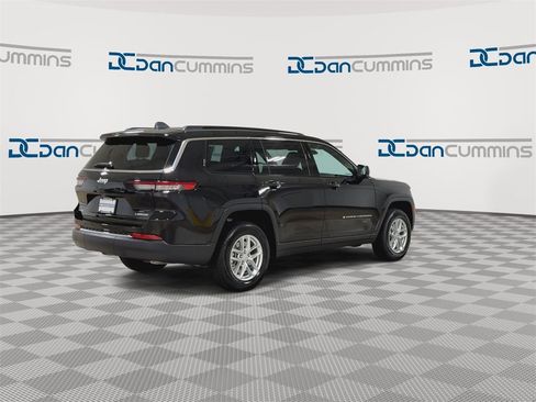 New 2025 Jeep Grand Cherokee L Laredo w/ Luxury Tech Group I image 8