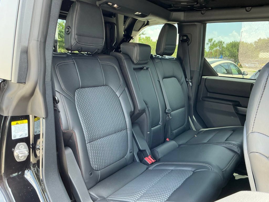 New 2026 Ford Bronco Raptor AWD/4WD image 18
