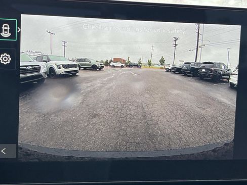 Used 2025 Kia K4 EX FWD image 34
