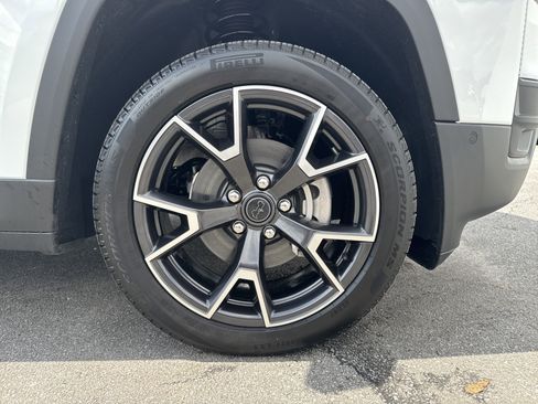 New 2026 Jeep Cherokee Overland w/ Advanced Pro Tech Group image 14