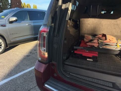 Used 2016 GMC Yukon XL Denali w/ Open Road Package image 16