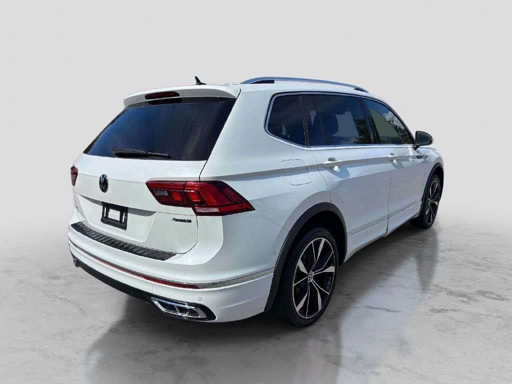 Used 2023 Volkswagen Tiguan SEL R-Line AWD/4WD image 5
