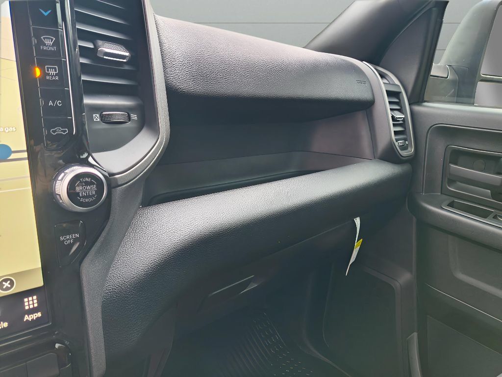 New 2024 RAM 3500 Tradesman w/ Convenience Group AWD/4WD image 23