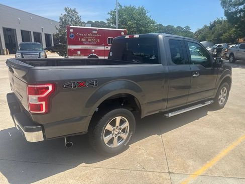 Used 2018 Ford F150 XLT w/ Equipment Group 302A Luxury AWD/4WD image 5