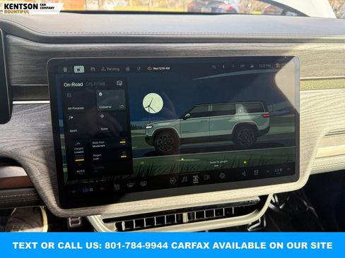 Used 2022 Rivian R1S Launch Edition image 25