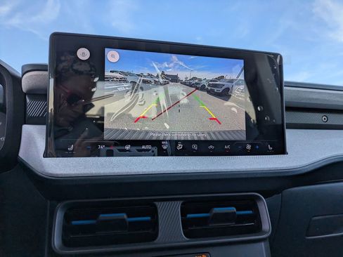 New 2025 Ford Maverick XLT w/ XLT Luxury Package image 22