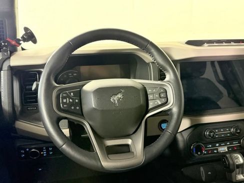 Used 2024 Ford Bronco Wildtrak AWD/4WD image 21