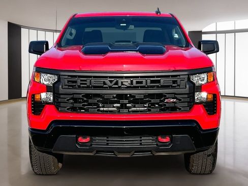 Used 2026 Chevrolet Silverado 1500 Custom Trail Boss w/ Turbomax Blackout Package AWD/4WD image 3