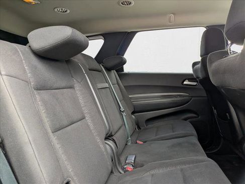 Used 2022 Dodge Durango SXT image 28