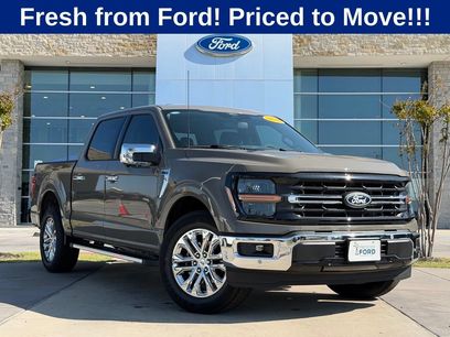 New 2026 Ford F150 XLT w/ Equipment Group 302A MID