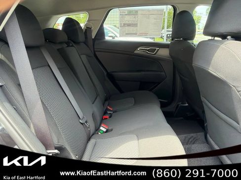 New 2026 Kia Sportage LX w/ LX Convenience Package AWD/4WD image 13