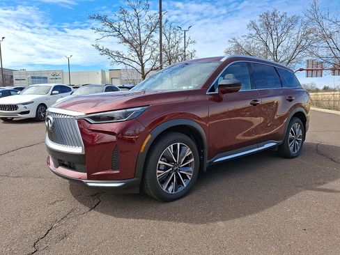 Certified 2026 INFINITI QX60 Luxe w/ Cargo Package image 3