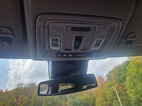 New 2026 Chevrolet Silverado 3500 LT w/ All Star Edition image 15