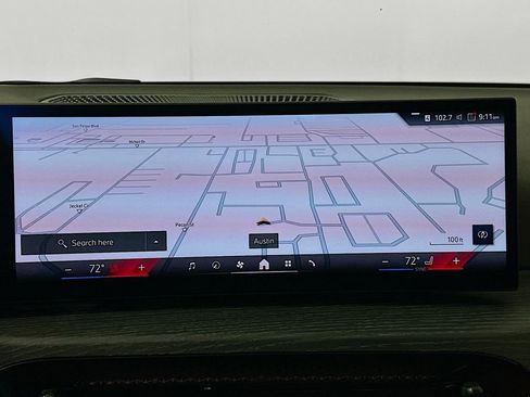 Used 2025 BMW 330i Sedan w/ Convenience Package image 13