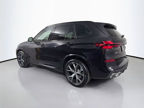 Certified 2026 BMW X5 xDrive40i w/ M Sport Package AWD/4WD image 7
