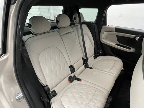 Used 2024 MINI Cooper Countryman S w/ Signature Upholstery Package FWD image 40