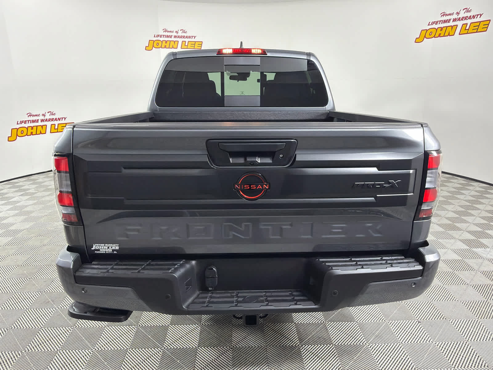 New 2026 Nissan Frontier Pro-X w/ Tow Package RWD image 4