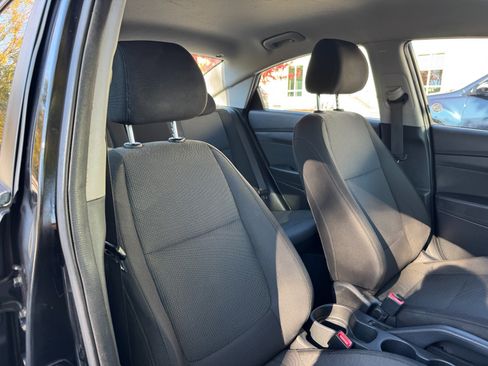 Used 2020 Hyundai Accent SE image 47