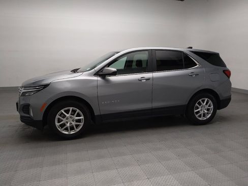 Used 2024 Chevrolet Equinox LT image 2