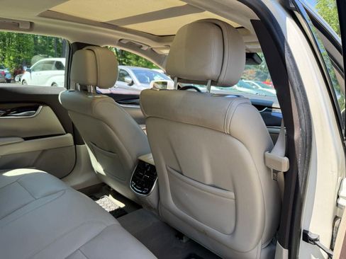 Used 2013 Cadillac XTS Premium FWD image 23