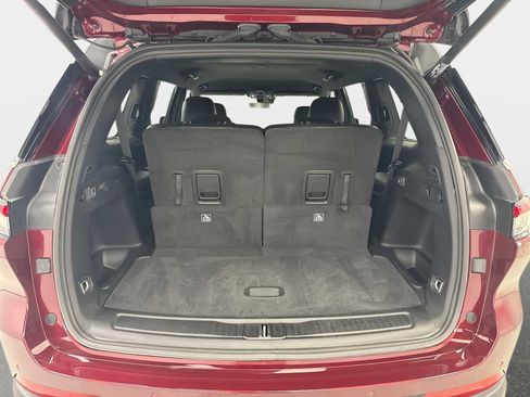 Used 2025 Jeep Grand Cherokee L Limited AWD/4WD image 19