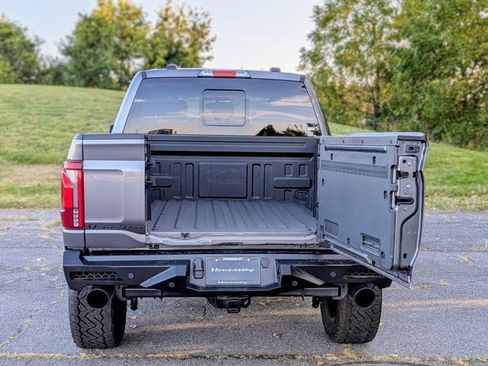 New 2025 Ford F150 Lariat w/ Equipment Group 502A High image 8