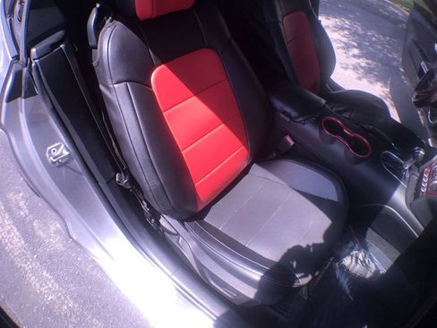 Used 2020 Ford Mustang Premium image 21