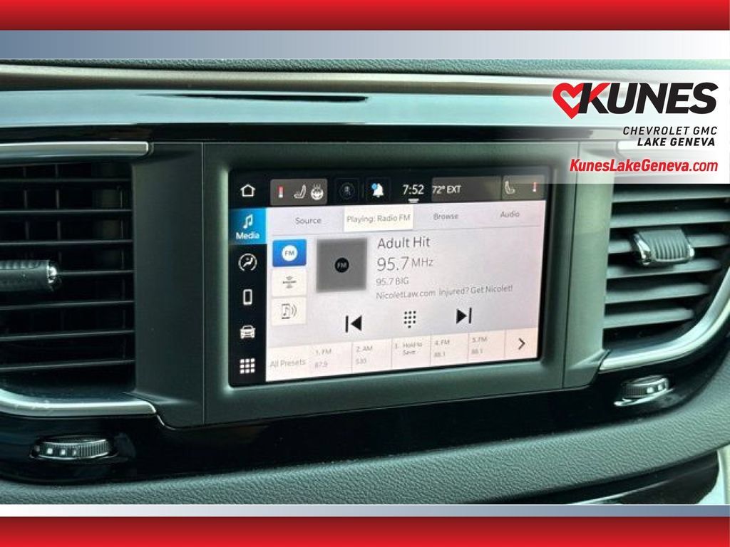 Used 2023 Chrysler Voyager LX FWD image 27