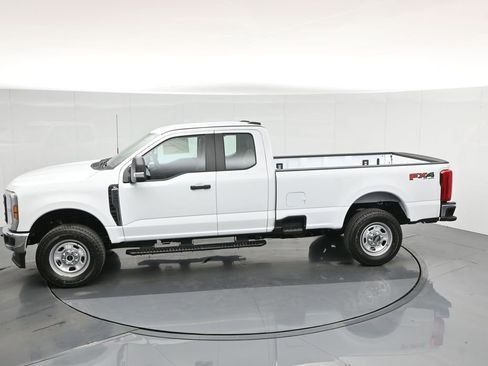 New 2026 Ford F350 XL w/ FX4 Off-Road Package AWD/4WD image 44
