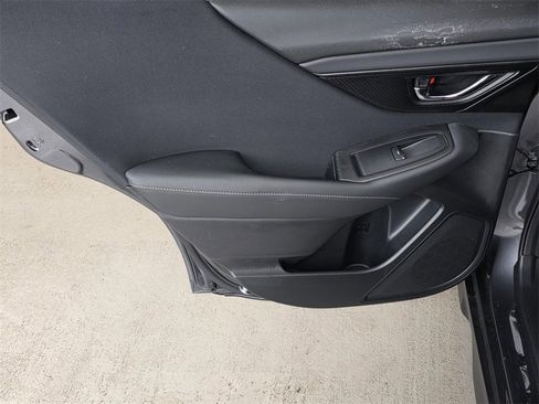 Used 2024 Subaru Outback Premium image 29