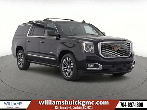 Used 2018 GMC Yukon XL Denali w/ Denali Ultimate Package AWD/4WD image 1