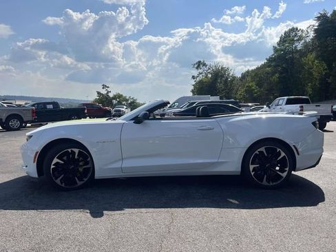 Used 2023 Chevrolet Camaro LT RWD image 13