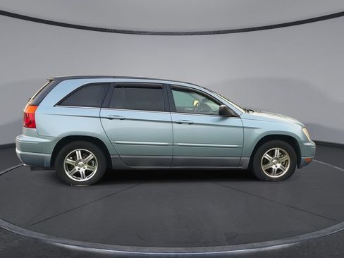 Used 2008 Chrysler Pacifica Touring FWD image 9