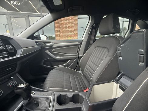 Used 2022 Volkswagen Jetta Sport FWD image 25