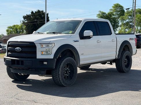 Used 2015 Ford F150 Lariat w/ Equipment Group 502A Luxury image 9