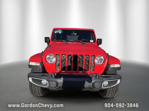 Used 2022 Jeep Gladiator Sport AWD/4WD image 9