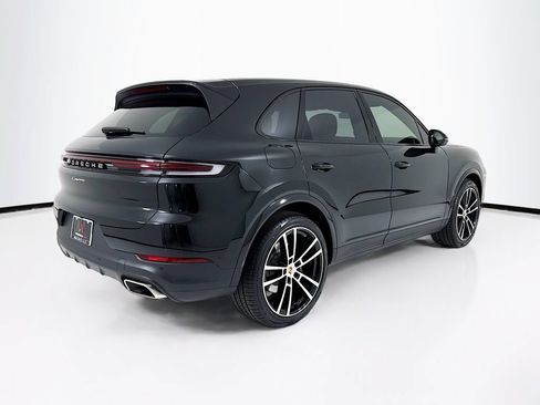 New 2026 Porsche Cayenne AWD/4WD image 9