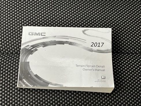 Used 2017 GMC Terrain SLE image 31