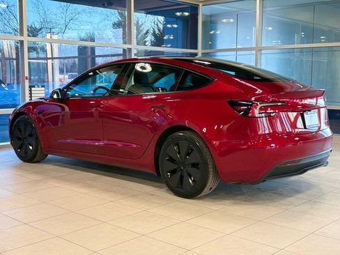 Used 2025 Tesla Model 3 Long Range image 14