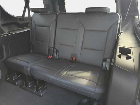 Used 2022 GMC Yukon XL Denali w/ Max Trailering Package image 15