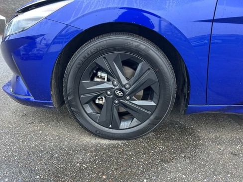 Used 2022 Hyundai Elantra SEL w/ Cargo Package image 28