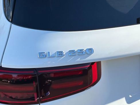 Certified 2025 Mercedes-Benz GLB 250 GLB 250 4D Sport Utility image 35