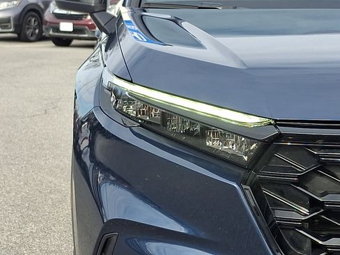 Used 2024 Honda CR-V Sport image 9