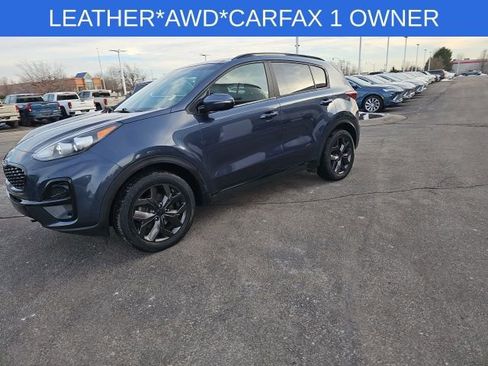 Used 2022 Kia Sportage Nightfall Edition image 8