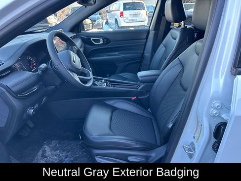 New 2026 Jeep Compass Latitude AWD/4WD image 15