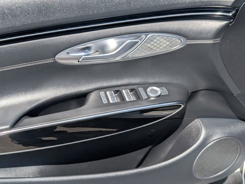 Used 2025 Genesis GV70 2.5T image 15