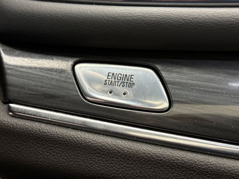 Used 2023 Buick Enclave Essence w/ Experience Buick Package AWD/4WD image 23