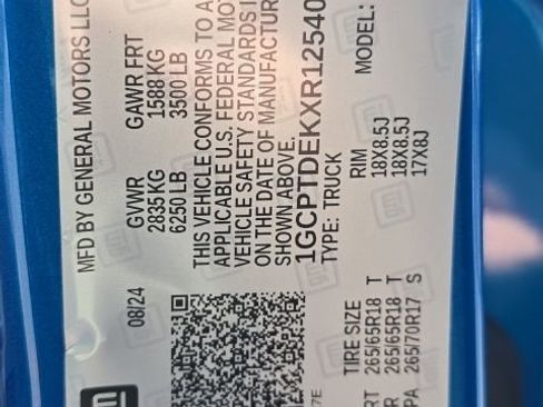 Used 2024 Chevrolet Colorado Z71 w/ Z71 Convenience Package 2 AWD/4WD image 27