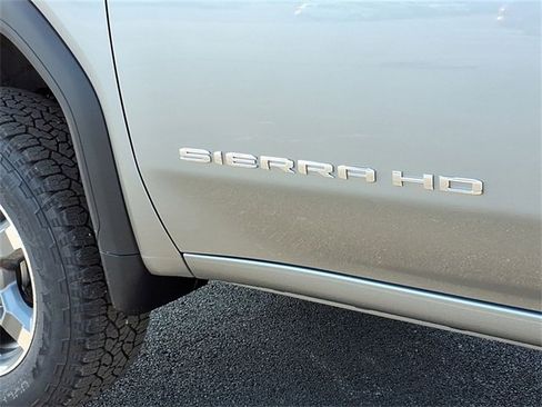New 2026 GMC Sierra 2500 SLE image 31