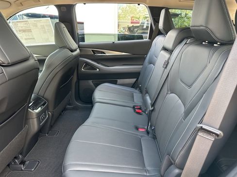 Used 2026 INFINITI QX60 Luxe w/ Cargo Package AWD/4WD image 28